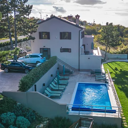 Vila Luxury Gradin